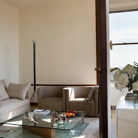 Domux Torre Velasca Милан