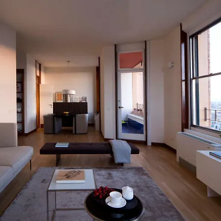 Апарт-отель Domux Torre Velasca 2*