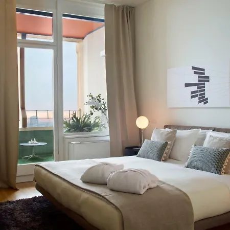 Domux Torre Velasca Апарт-отель 2*