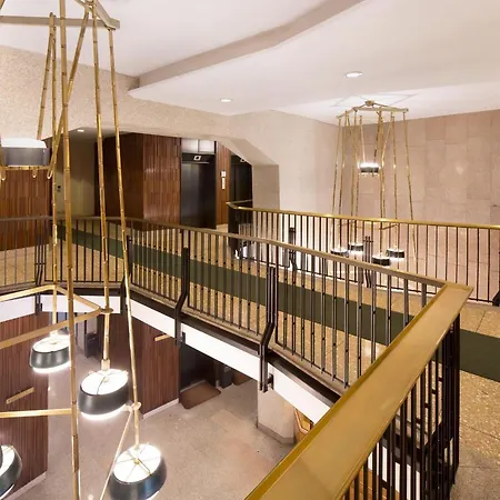 Domux Torre Velasca Апарт-отель 2*